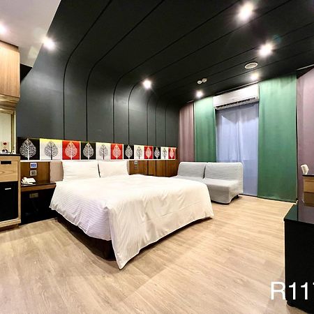 Catwalk Motel -ไถหนาน ภายนอก รูปภาพ